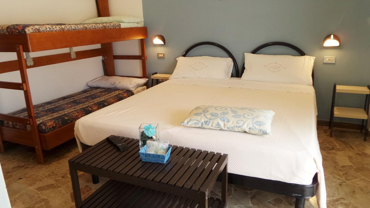 Hotel Eugenio Rimini Zewnętrze zdjęcie